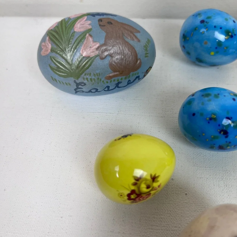 7 Vintage Easter Eggs Religious Bunny Floral‎ Hand Painted Ceramic Decor